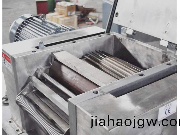 陶(tao)瓷固(gu)定(ding)刀(dao)
