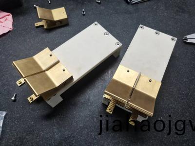 陶(tao)瓷裌(jia)具